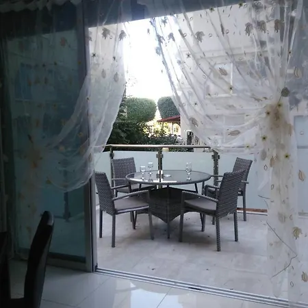 In Cyprus In Λεμεσός